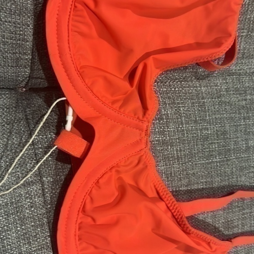 Skims Jelly Sheer UnderwireScoop Bra - Picture 2 of 3